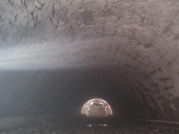 隧道工程施工：全断面开挖法适用范围及优特点